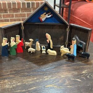 Vtg Lillian Vernon Folding Nativity Set Wooden Creche Manger Baby Jesus 15 pc